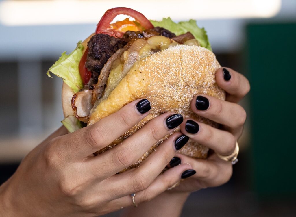 Best late night gourmet burgers in Newmarket from Broadway Diner